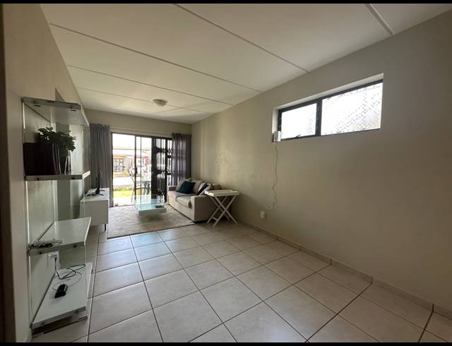 2 BEDROOM SECTIONAL TITLE FOR SALE IN BENONI NORTH